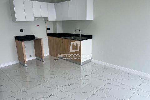 Apartment de 2 dormitorios en Downtown Jebel Ali, UAE No. 78337 3