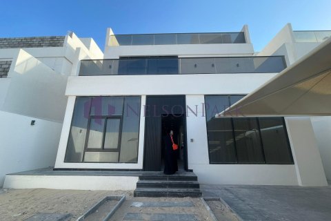6 bedrooms Villa in Doha, Qatar No. 58179 23