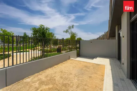 4 bedrooms Townhouse  No. 106440 26