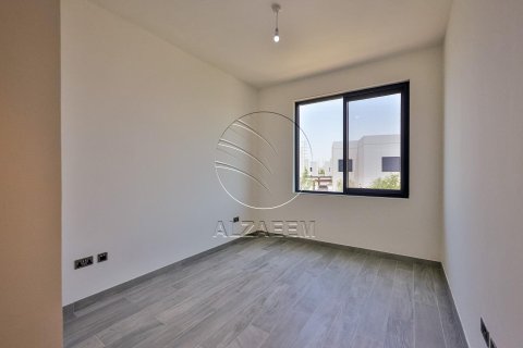Townhouse de 3 dormitorios en  Yas Island, UAE No. 91382 5