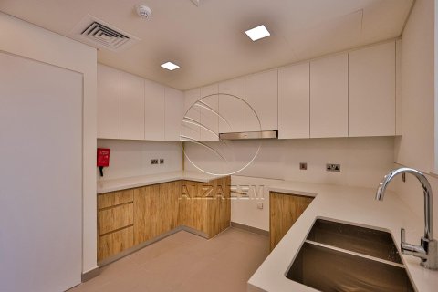 Townhouse de 3 dormitorios en  Yas Island, UAE No. 91382 16