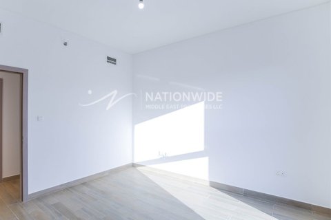 Apartment de 3 dormitorios en Abu Dhabi, UAE No. 99833 6