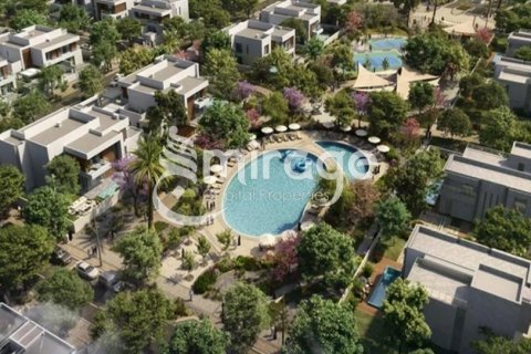 Land de 826m² en  Saadiyat Island, UAE No. 81133 1