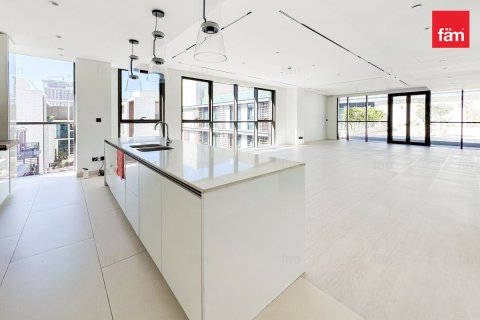 Квартира с 4 спальнями  №104159 31