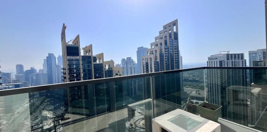 Apartment de 2 dormitorios en Opera District, UAE No. 89742