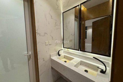 Villa de 5 dormitorios en Khobar, Saudi Arabia No. 60457 24