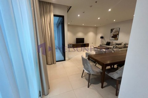 3 bedrooms Apartment in Doha, Qatar No. 58415 5