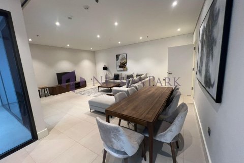 3 bedrooms Apartment in Doha, Qatar No. 58415 11
