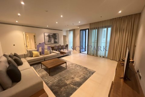 3 bedrooms Apartment in Doha, Qatar No. 58415 3