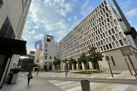 2 bedrooms Apartment in Doha, Qatar No. 58452 3
