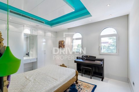Villa de 5 dormitorios en The Villa, UAE No. 84450 6
