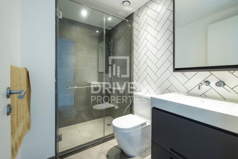Duplex de 2 chambres à Belgravia, UAE No. 84466 11