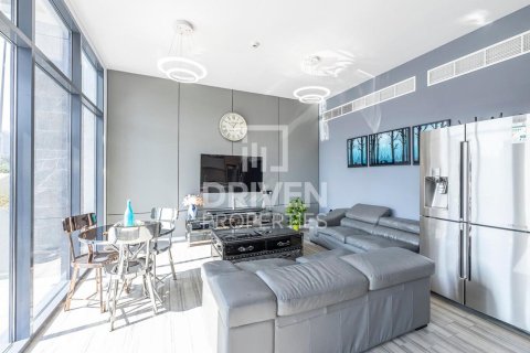 Duplex de 2 chambres à Belgravia, UAE No. 84466 3