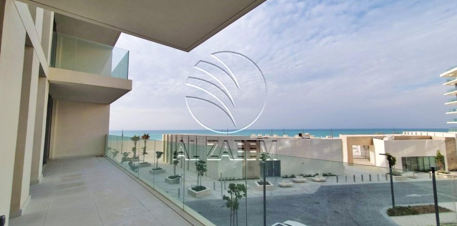 Квартира с 2 спальнями на Saadiyat Cultural District, ОАЭ №91255