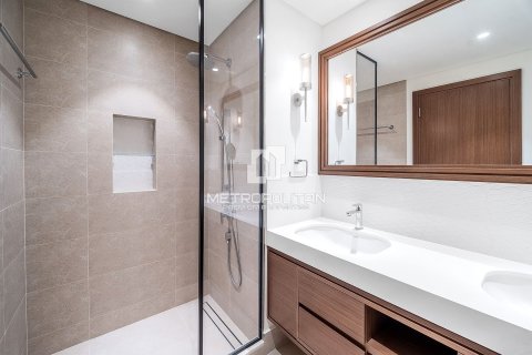 2 bedrooms Apartment in EMAAR Beachfront, UAE No. 78871 26