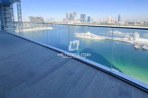 Квартира с 2 спальнями в EMAAR Beachfront, ОАЭ №78869 10
