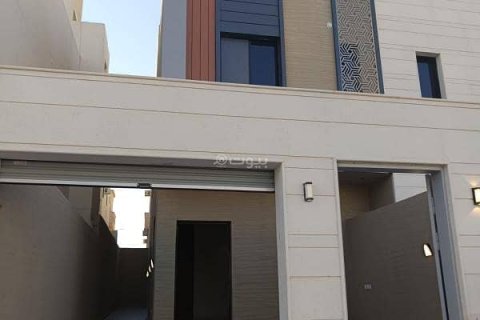Apartment de 2 dormitorios en Riyadh, Saudi Arabia No. 99615 1