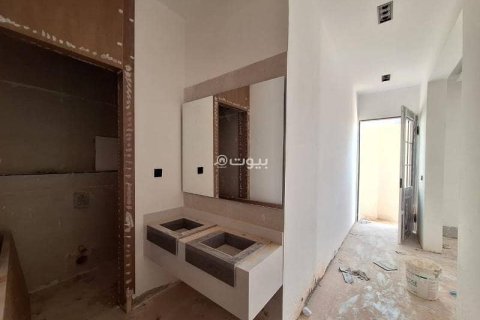 Apartment de 5 dormitorios en Riyadh, Saudi Arabia No. 99614 11