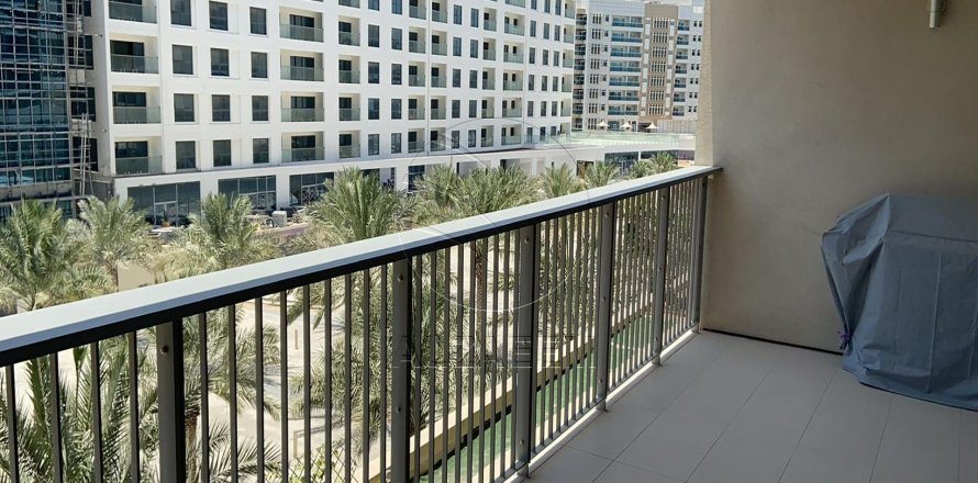Apartment de 3 dormitorios en Al Raha Beach, UAE No. 91308