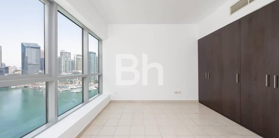 Квартира с 2 спальнями в Дубай Марина, ОАЭ №64096