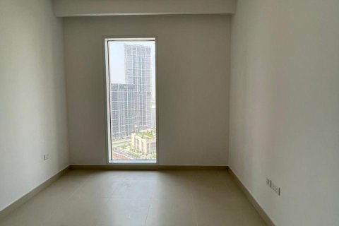 Apartment de 2 dormitorios en CREEK HORIZON Dubai, UAE No. 97439 3