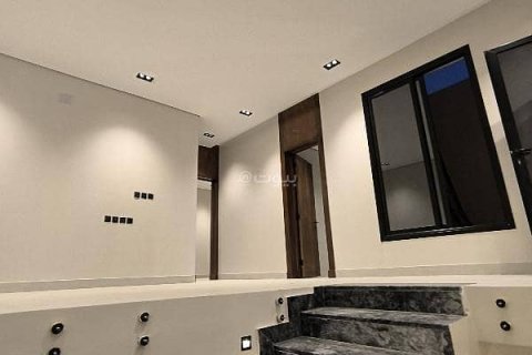 Квартира с 5 спальнями в Эр-Рияд, Саудовская Аравия №60078 2
