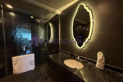 1 bedroom Apartment in Doha, Qatar No. 58237 14