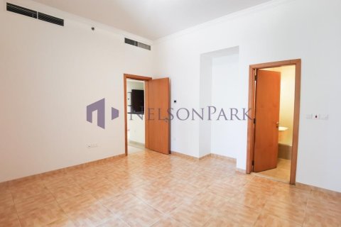 1 bedroom Apartment in Doha, Qatar No. 58233 2