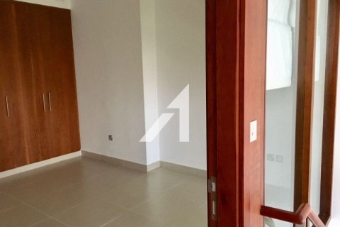 Duplex de 2 chambres à Central Park Tower, UAE No. 90890 5