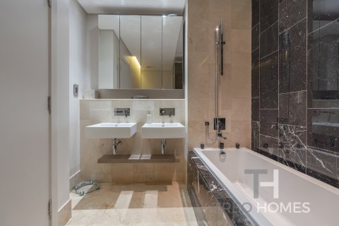 Apartment de 2 dormitorios en Palm Jumeirah, UAE No. 80227 12