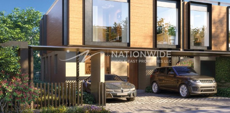 3 bedrooms Townhouse in Abu Dhabi, UAE No. 105851