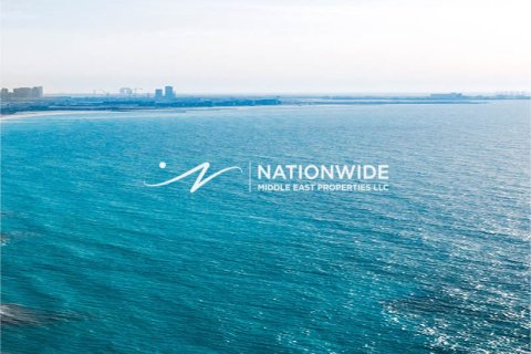 2 bedrooms Apartment in Abu Dhabi, UAE No. 105852 3