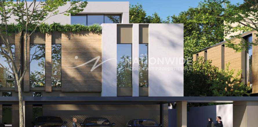 3 bedrooms Townhouse in Abu Dhabi, UAE No. 105855