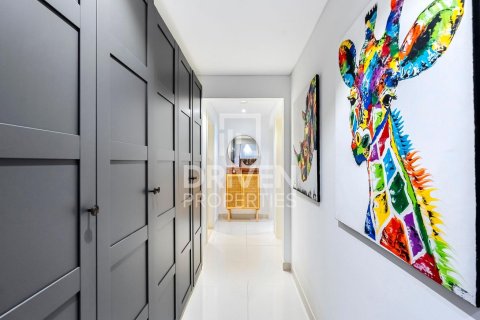 Appartement de 2 chambres à Capital Bay, UAE No. 85585 7