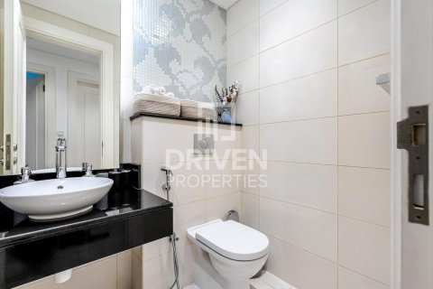 Appartement de 2 chambres à Capital Bay, UAE No. 85585 11