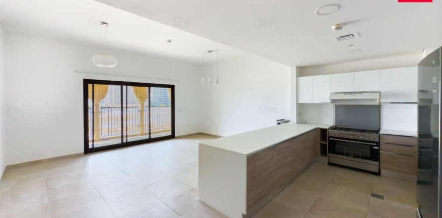 3 bedrooms Apartment No. 107319