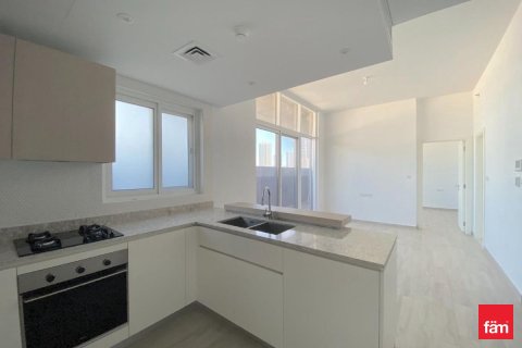 Appartement de 2 chambres à Dubai, UAE No. 102182 4