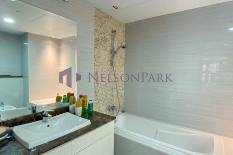 2 bedrooms Apartment in Doha, Qatar No. 58072 15