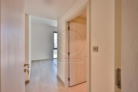 Townhouse de 3 dormitorios en  Yas Island, UAE No. 91198 5