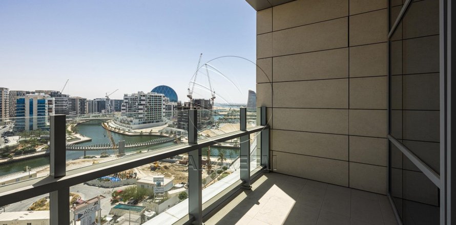 Apartment de 3 dormitorios en Al Raha Beach, UAE No. 90370