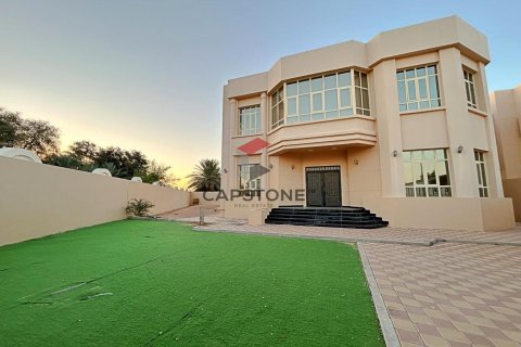 6 غرفة نوم  فيلا في Al Towayya, الإمارات العربية المتحدة رقم 86361 3
