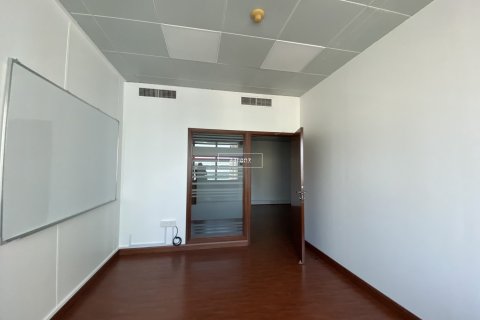 Office de 186.1m² en Sheikh Zayed Road, UAE No. 103683 11