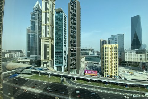 Office de 186.1m² en Sheikh Zayed Road, UAE No. 103683 2