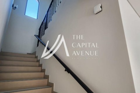 3 bedrooms Townhouse in Khalifa City, UAE No. 86600 4