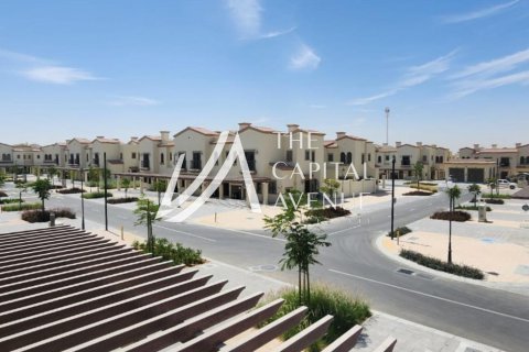 3 bedrooms Townhouse in Khalifa City, UAE No. 86600 5