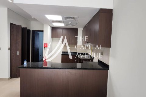 3 bedrooms Townhouse in Khalifa City, UAE No. 86600 9