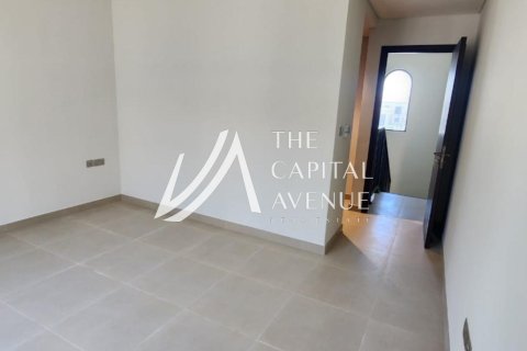 3 bedrooms Townhouse in Khalifa City, UAE No. 86600 11