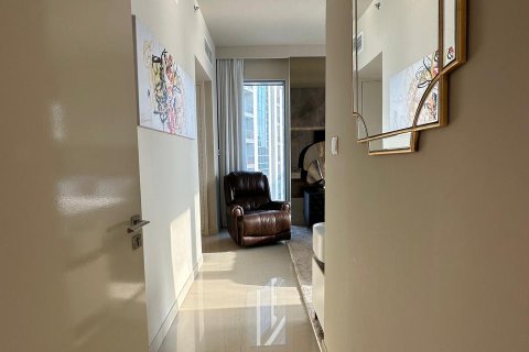 Apartment de 3 dormitorios en Dubai, UAE No. 97421 4