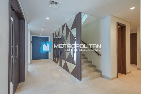 4 bedrooms Villa on the Saadiyat Island, UAE No. 87797 9