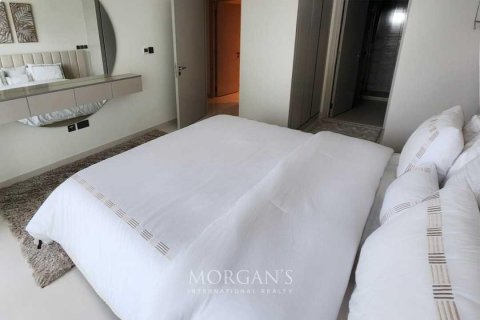 Apartment de 3 dormitorios en EMAAR Beachfront, UAE No. 87800 8